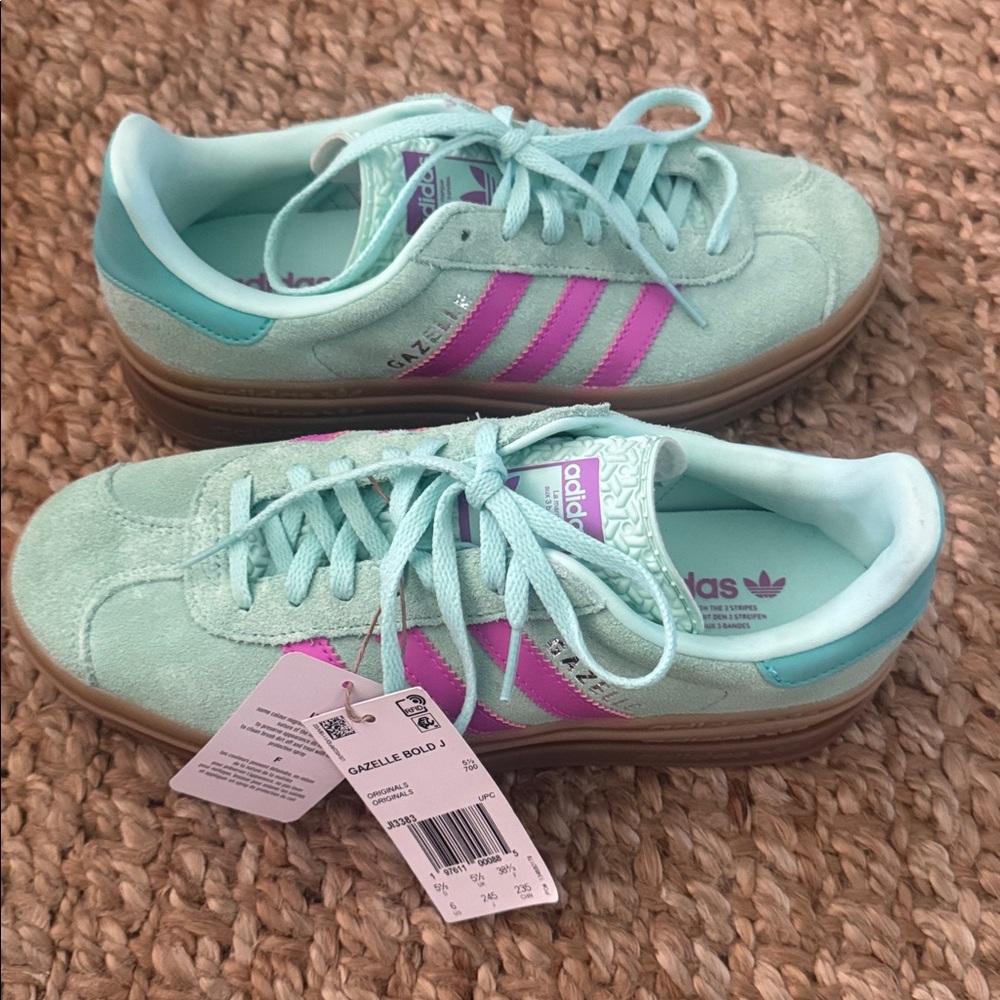 NEW adidas Gazelle Platform Sneaker in light Mint Green & magenta pink purple - Picture 10 of 11